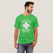 Let's Day Drink St Patrick's Day Drink Green Gi Tシャツ (正面フル)