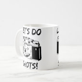 Let'S Do Shots Funny Photography コーヒーマグカップ (正面左)