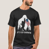 Let's Go Darwin Camping Bigfoot Rock And Roll US F Tシャツ (正面)