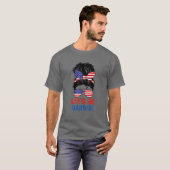 Lets Go Darwin , Let’S Go Darwin Messy Bun America Tシャツ (正面フル)