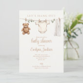 Lets Hang Out Clothesline Neutral Baby Shower 招待状 (スタンド正面)