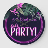 Let's Party Electric Pink Neon Tropical Birthday ラージ壁時計 (正面)