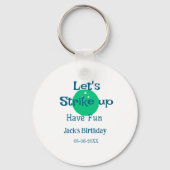 Let's strike up have fun green ball birthday name  キーホルダー (裏面)