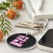 Let's Talk inシンボルや象徴 – ろう認識度 キーホルダー (正面右)