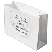 lets the fun begins happy new year name year simpl ラージペーパーバッグ (裏面アングル)