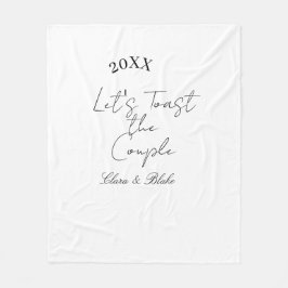 Let's toast the couple engagement wedding party ye フリースブランケット
