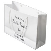 Let's toast to wedding add name date simple couple ラージペーパーバッグ (正面アングル)