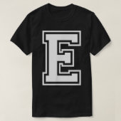 Letter E名前イニシャルVarsityアルファベットモノグラム Tシャツ (デザイン正面)