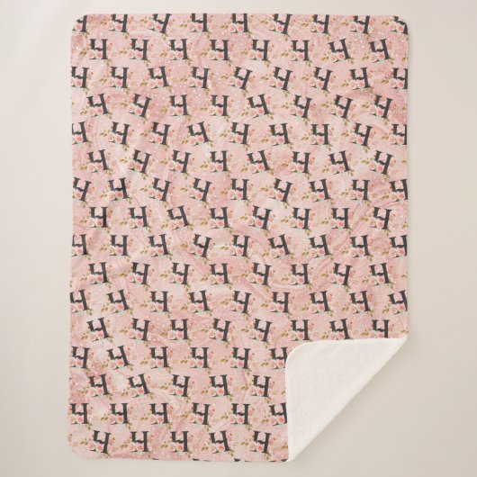 Letter H シェルパブランケット (正面)