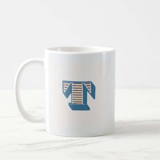 Letter "T" Monogram コーヒーマグカップ (左)