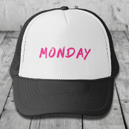 Lettering Design ‘Monday’ in Pink キャップ