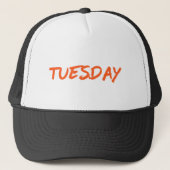 Lettering Design ‘Tuesday’ in Orange キャップ (正面)