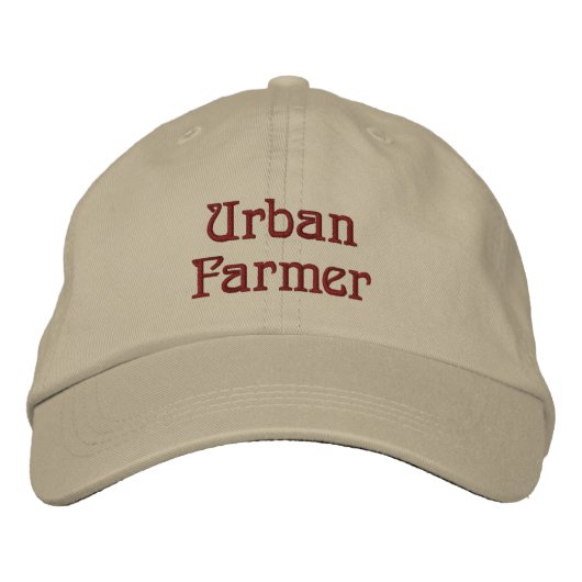 Lettering Urban Farmer in Maroon Red 刺繍入りキャップ (正面)