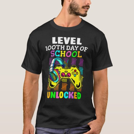 Level 100 Days Of School Unlocked Gaming Shirts, V Tシャツ (正面)
