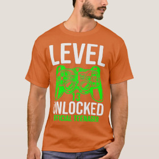 Level 13 Unlocked 13th Video Birthday Gift (61) Tシャツ