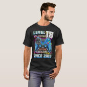 Level 18 Unlocked Awesome 2005 Video Game 18th Bir Tシャツ (正面フル)