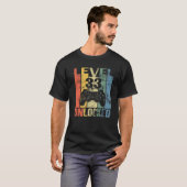 Level 33 Unlocked 33Rd Birthday Gift For Video Gam Tシャツ (正面フル)