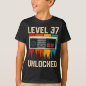 Level 37 Unlocked Video Game Controller Birthday M Tシャツ (正面)
