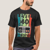Level 40 Unlocked  Video Gamer 40th Birthday  Tee Tシャツ (正面)