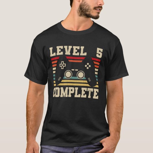 Level 5 Complete 5th Anniversyビデオゲーマー Tシャツ (正面)