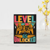Level 65 Unlocked Video Gaming 65th Birthday Gamer カード (黄色い花)