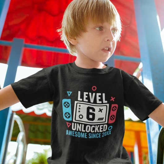 LEVEL 6 UNLOCKED Gamer Birthday – Custom Year Tシャツ