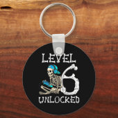 Level 6 Unlocked Skeleton Gamer Video Gaming 6th B キーホルダー (正面)