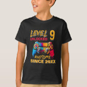 Level 9 Unlocked - Fun Birthday 9 Gamer  Tシャツ (正面)