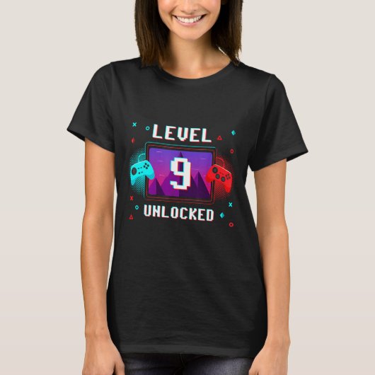 Level 9 Unlocked Video Gamer Funny 9th Birthday Bo Tシャツ (正面)