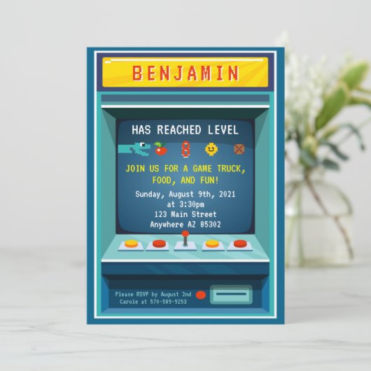 Level Up Arcade Game Birthday Partyの招待 招待状 (スタンド正面)