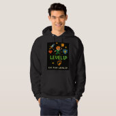 Level Up Gamer Men’s Hoodie – Retro Pixel Style パーカ (正面フル)