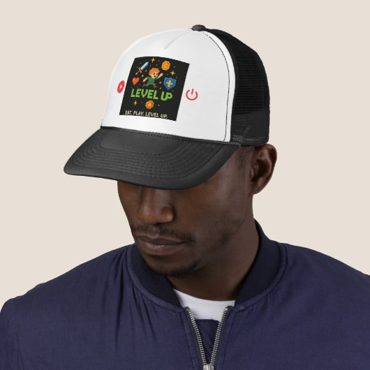 Level Up Gamer Trucker Hat – Pixel Retro Style キャップ (インサイチュ)