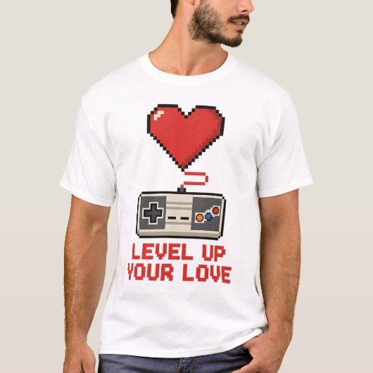 Level Up Your Love, Retro Pixel Gaming Design Tシャツ (正面)