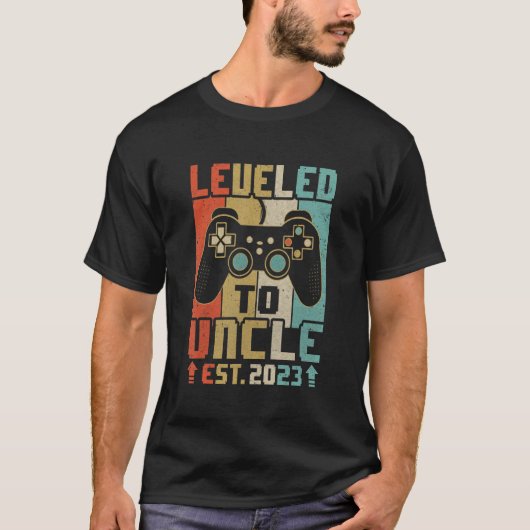 Leveled Up To Uncle 2023 Video Game Promoted To Un Tシャツ (正面)