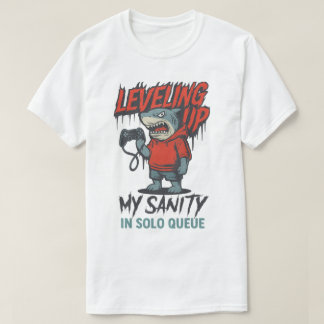 Leveling Up My Sanity Shark Gamer Tシャツ