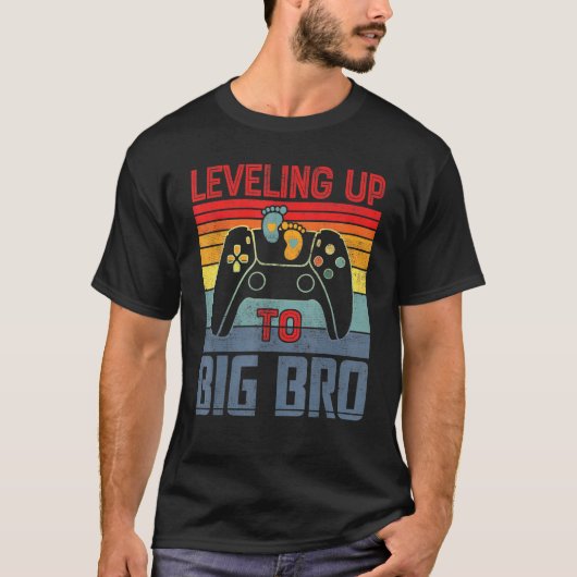 Leveling Up To Big Bro Promoted To Big Brother Gam Tシャツ (正面)