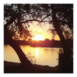 Lever de soleil sur La Grande Motte - France フォトプリント