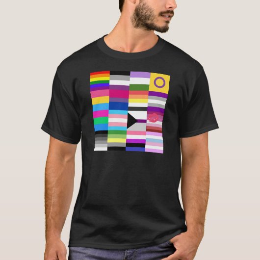LGBTのプライドの旗のコラージュ Tシャツ (正面)
