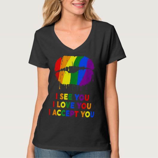 Lgbtの唇を受け入れる愛する君を見る Tシャツ (正面)