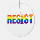 LGBTの虹の旗はゲイプライドの等しい権利に抵抗します セラミックオーナメント (左)