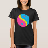 LGBTのPansexualプライドの旗は陰陽を着色します Tシャツ (正面)