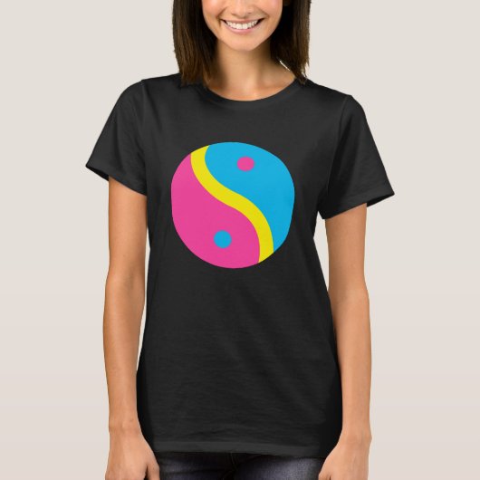 LGBTのPansexualプライドの旗は陰陽を着色します Tシャツ (正面)