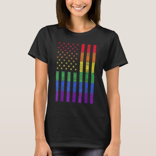 LGBTアメリカ国旗プライドレインボーゲイレズビアンビター Tシャツ (正面)