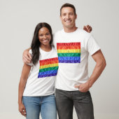 LGBTクラシックフェイクシルクレインボー国旗ゲイプライド国旗 Tシャツ (ユニセックス)