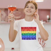 LGBTクラシックフェイクシルクレインボー国旗ゲイプライド国旗 Tシャツ