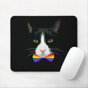 LGBTゲイの猫とレインボーボウタイ マウスパッド