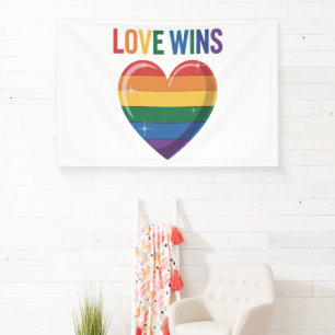 LGBTゲイプライド平等 Love Wins 横断幕