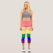 LGBTフラグ虹の線の幾何学的メッシュパターン カプリレギンス (正面)