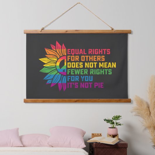 LGBTプライドひまわり 他者の平等な権利 吊り下げ型タペストリー (寝室)