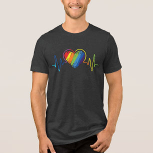 LGBTプライドゲイレズビアンモダンレインボーハートビート トライブレンドTシャツ